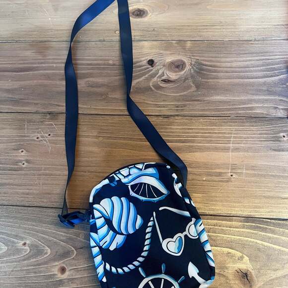 Vera Bradley Lighten Up RFID Mini Hipster Crossbody Bag, Shore Enough: Handbags: - Picture 2 of 4